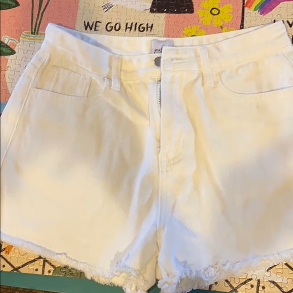 PRINCESS POLLY WHITE JEAN SHORTS - Picture 2 of 4
